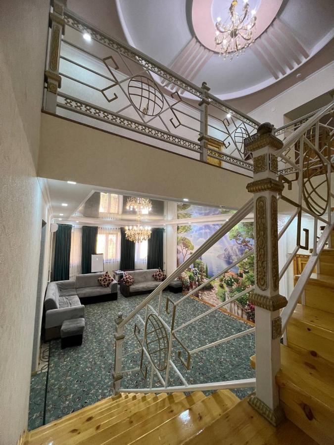 Tomaris Hotel Nukus Ngoại thất bức ảnh