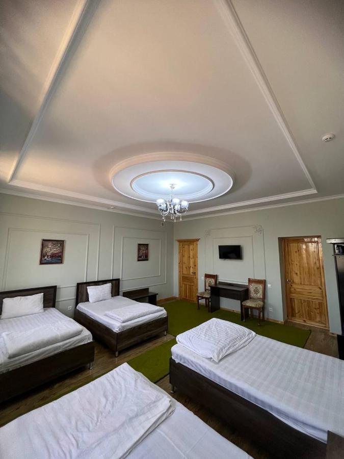 Tomaris Hotel Nukus Ngoại thất bức ảnh