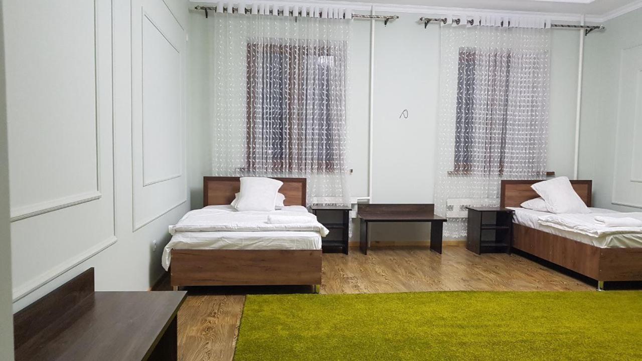 Tomaris Hotel Nukus Ngoại thất bức ảnh